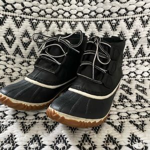 Sorel Duck boots size 7.5